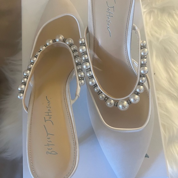 Betsey Johnson White Pearl-Adorned Heels - Picture 3 of 4